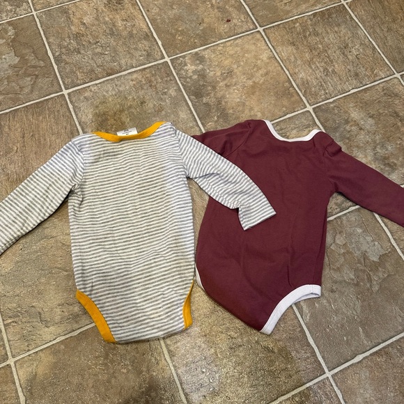 Bundle Harry Potter 18mo onesie set - Picture 5 of 6